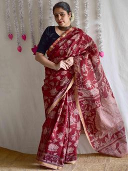 Sundarii - Women Red Meera Kalamkari Kota Cotton Saree