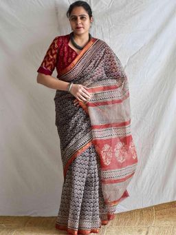 Sundarii - Women Black Baliye Dabu Kota Doria Saree