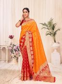 Red color option, Sold out, Currently selected