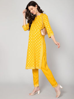 Zelena - Three Fourth Sleeve Yellow Maternity Kurta Pant (Set of 2)