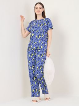 Sweet Dreams - Womens Geometric Printed Nightsuit