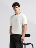 Off White color option, Currently selected