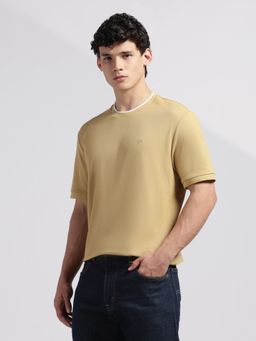 Calvin Klein - Men Beige Solid Regular Fit Cotton T-Shirt