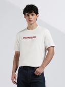 Off White color option, Currently selected