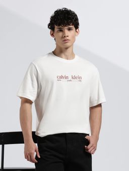 Calvin Klein - Men's Off White Logo Relaxed Fit Cotton T Shirt