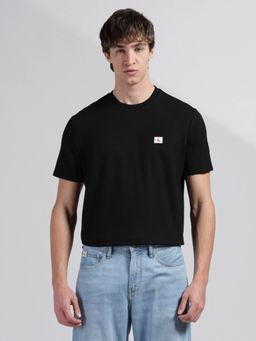 Calvin Klein - Men's Black Solid Regular Fit Cotton T-Shirt