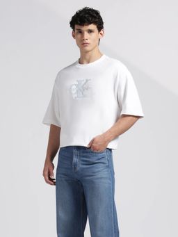 Calvin Klein - Men's White Embroidered Logo Relaxed Fit Cotton T-Shirt