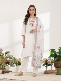 Nayam by lakshita - White Floral Embroidered Straight Kurta with Pant and Dupatta (Set of 3)