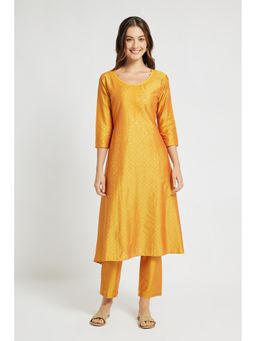 SPAN - Yellow A-Line Woven Zari Work Kurta