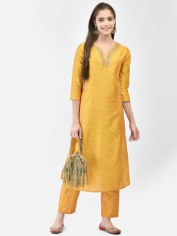 SPAN - Yellow Embroidered Round Neck Three Fourth Sleeves A-Line Kurta
