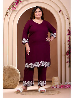 Desi Noor - Plus Size Rayon Wine Aari Embroidered Kurta & Pant (Set of 2)