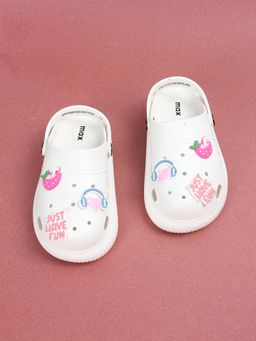 max - Girls White Casual Clogs