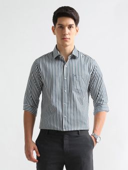 Arrow - Men White Striped Slim Fit Shirt