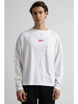 Reebok - Men White Embroidered Sweatshirt