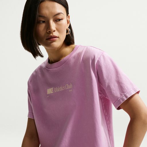 Nike Sportswear Classic - Women's Oversized T-Shirt