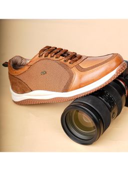 BUCKAROO - Kaz Crust + Suede + Mesh Tan Sneakers