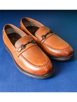 BUCKAROO - Brown DARRY Crust Leather Loafers for Men