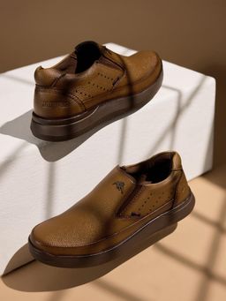 BUCKAROO - Men Tan Ruvik Vegan Leather Loafers