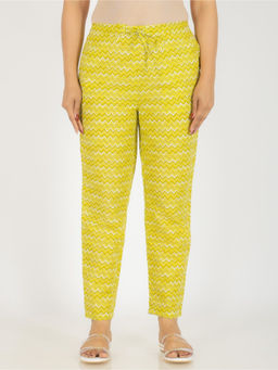 ARAMYA - Women Green Soft Cotton Chevron Pant