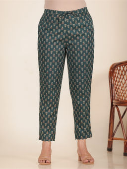 ARAMYA - Women Green Soft Cotton Printed Pant
