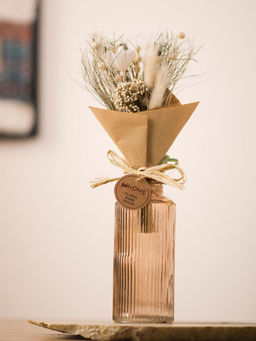 Fabindia - Off White Mehak Dried Flowers