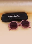 Black color option, Sold out, Currently selected