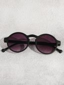 Black color option, Sold out, Currently selected
