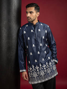 Jompers - Men Ethnic Silk Blend Embroidered Kurta