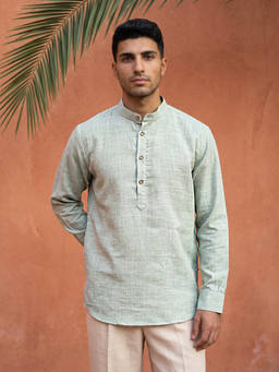 Jompers - Green Cotton Solid Full Sleeves Mandarin Neck Short Kurta