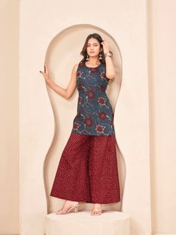 Tikhi Imli - Sleeveless Teal Color Jaipuri Printed Incut Style Kurti With Palazzo & Dupatta