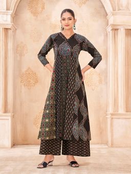 Tikhi Imli - Black Color Pure Cotton Jaipuri Printed Kurta With Palazzo & Dupatta