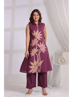 Autumnlane - Chhavi Boysenberry Printed Kurta With Pant