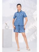 Blue color option, Currently selected