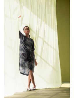 clos - Grey Boxy Pattern With Round Neck Dress