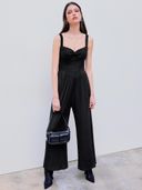 Black color option, Currently selected