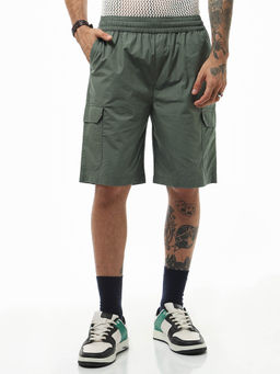 Bewakoof - Mens Green Oversized Cargo Shorts