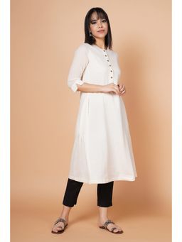 Barara Ethnic - Ivory Solid Aline Kurta