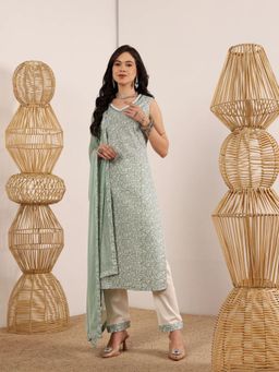 Lative Colours Of Fashion - Green Paisley Regular Kurta Pant with Dupatta