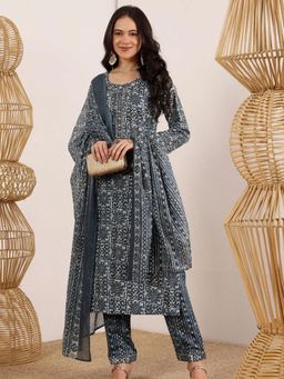 Lative Colours Of Fashion - Blue Embroidered Regular Kurta Pant with Dupatta