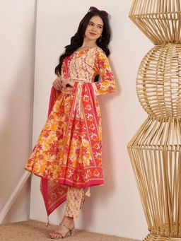 Lative Colours Of Fashion - Multi-Color Floral Regular Kurta Pant with Dupatta