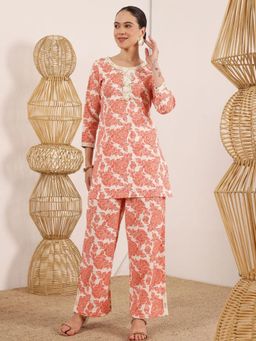 Lative Colours Of Fashion - Orange Floral Regular Kurti with Pant