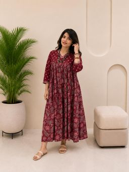 Maaesa - Maroon Floral Regular Dress
