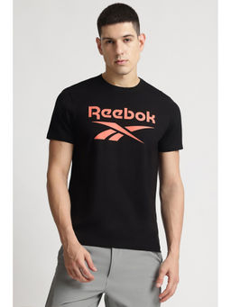 Reebok - Men Black Solid T-Shirt
