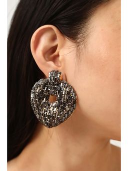 MINJI AND CO. - Gold Tone Shimmer Heart Earrings With Elegant Design