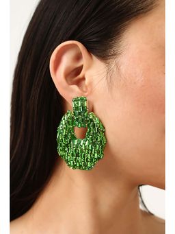 MINJI AND CO. - Gold Tone Majestic Wreath Earrings With Elegant Design