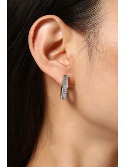 MINJI AND CO. - Gold Tone Noble Hoops With Elegant Design