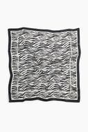 Black color option, Sold out, Currently selected