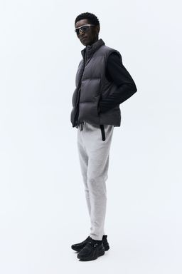 H&M - Men Grey Slim Fit Sports Joggers With Drymove