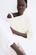 Beige color option, Currently selected