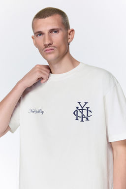 H&M - Men White Loose Fit Printed T-Shirt